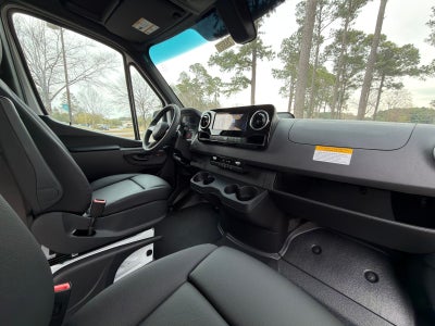 2026 Mercedes-Benz Sprinter 2500 Cargo 144 WB