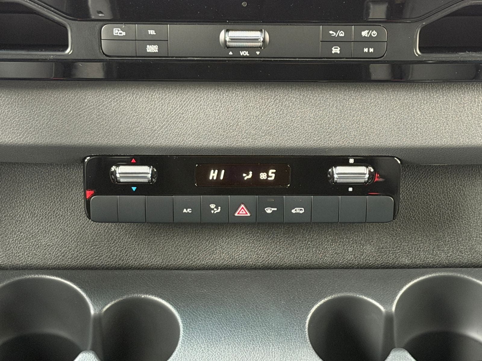 2026 Mercedes-Benz Sprinter 2500 Cargo 144 WB