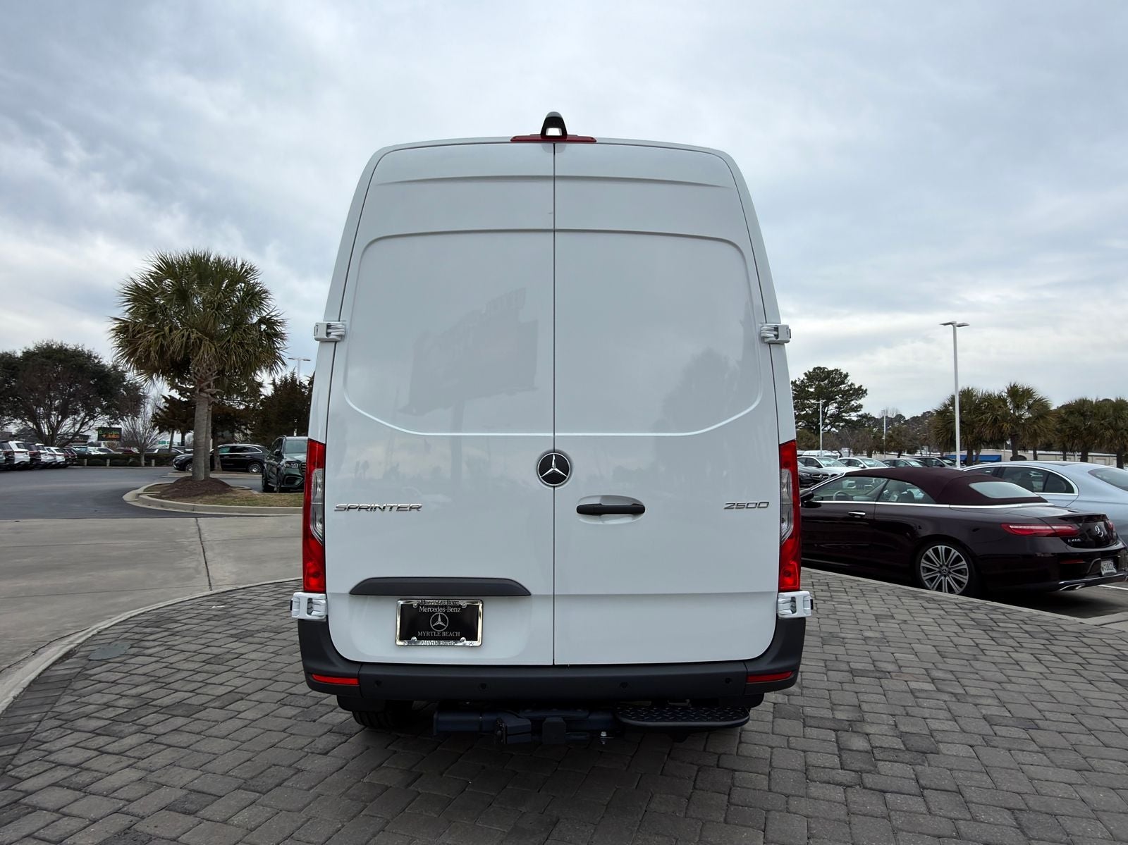 2026 Mercedes-Benz Sprinter 2500 Cargo 144 WB