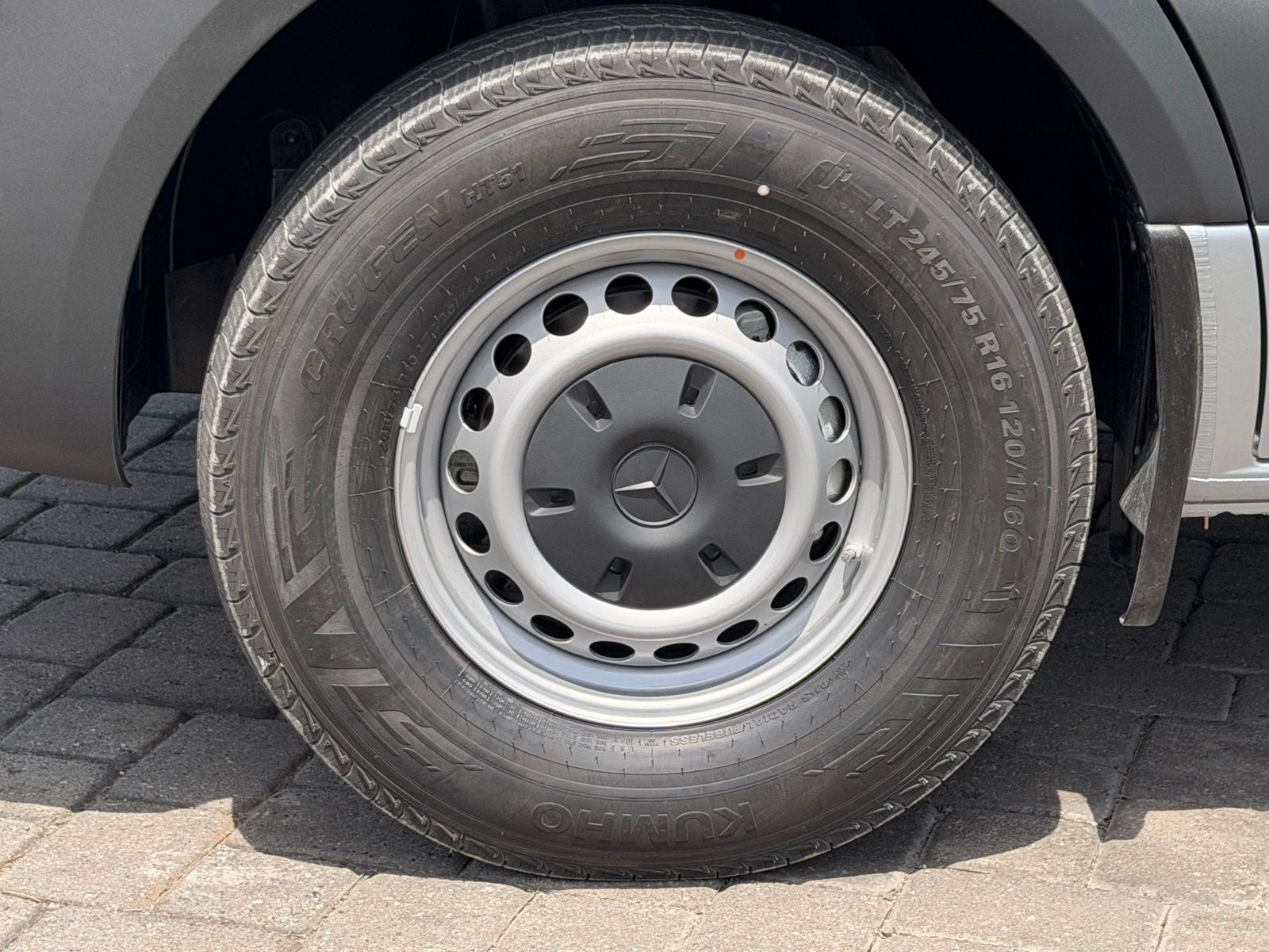 2026 Mercedes-Benz Sprinter 2500 Cargo 144 WB