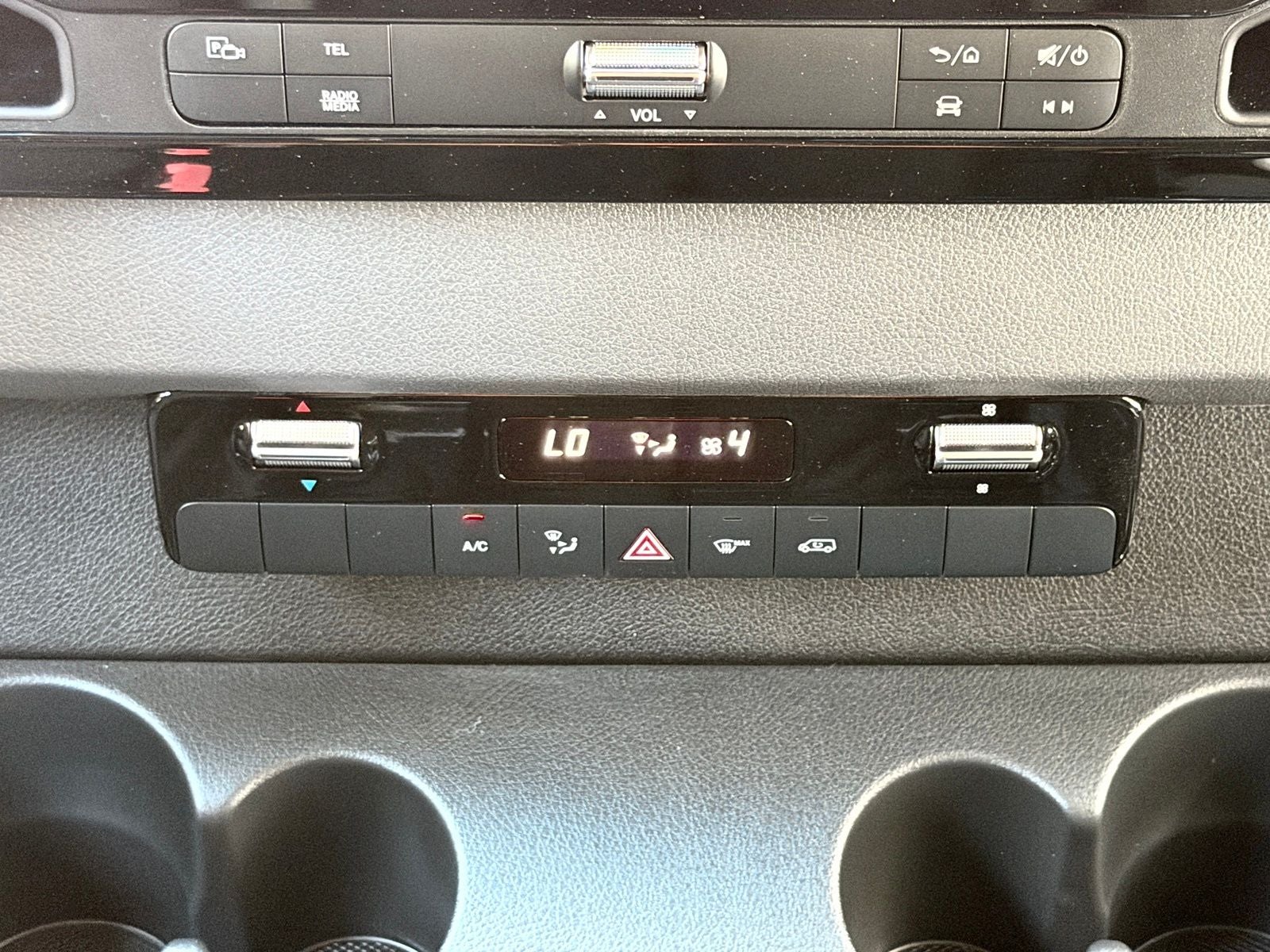 2026 Mercedes-Benz Sprinter 2500 Cargo 144 WB