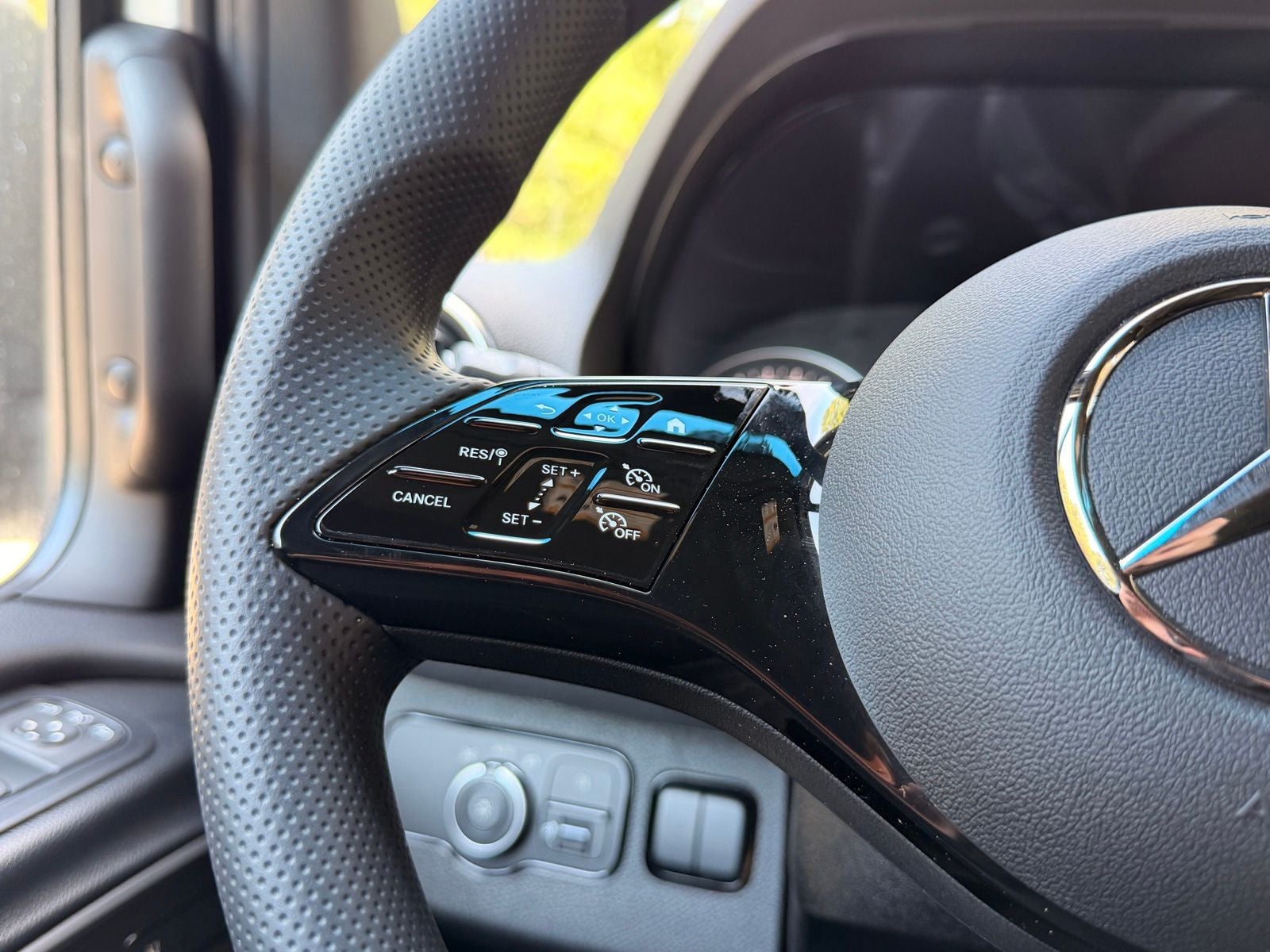 2026 Mercedes-Benz Sprinter 2500 Cargo 144 WB