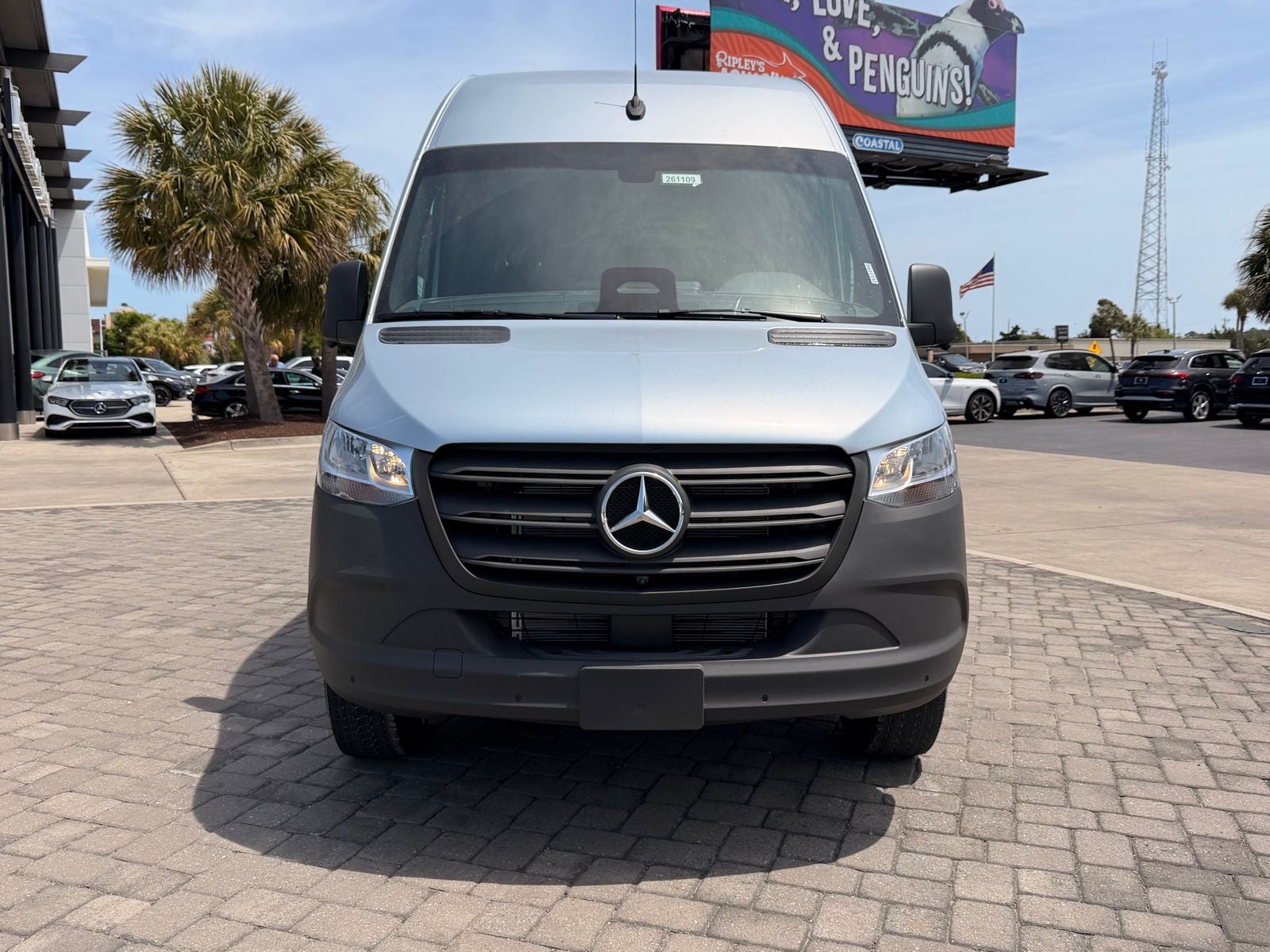 2026 Mercedes-Benz Sprinter 2500 Cargo 144 WB