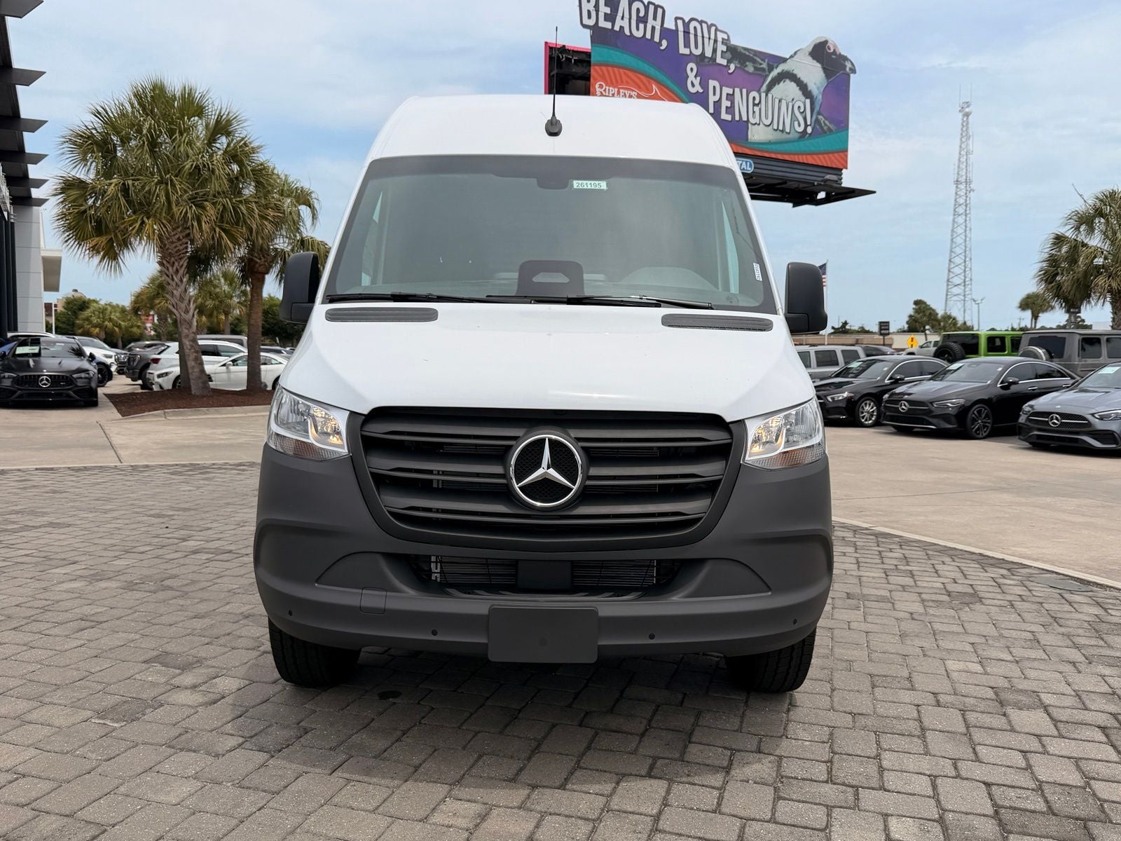2026 Mercedes-Benz Sprinter 2500 Cargo 144 WB