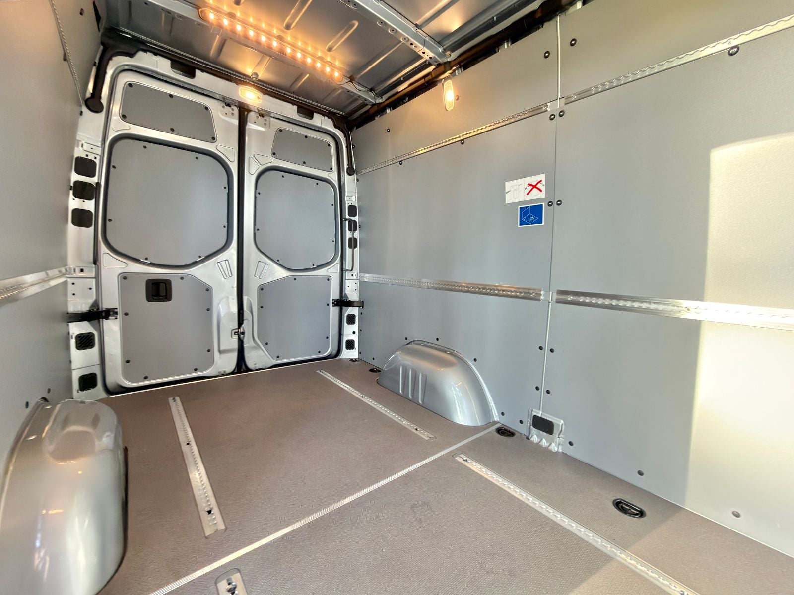 2026 Mercedes-Benz Sprinter 2500 Cargo 144 WB