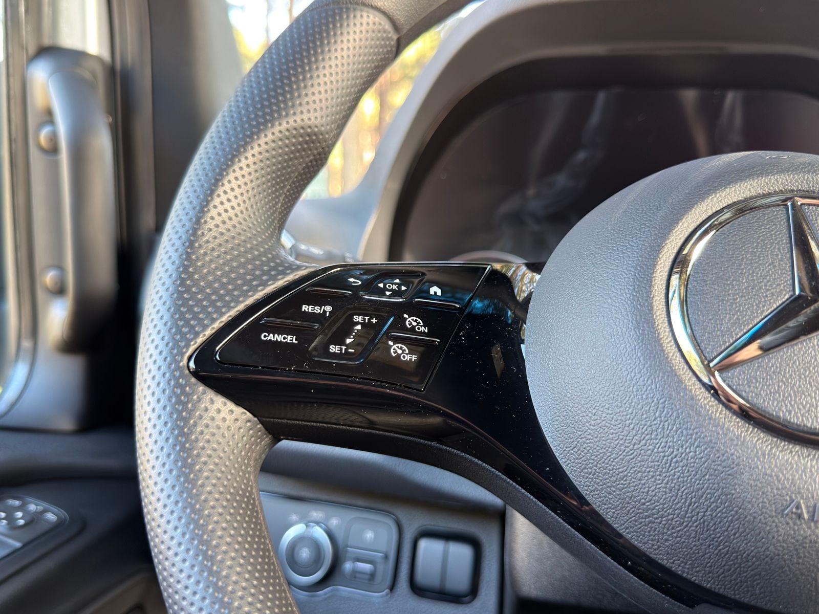 2026 Mercedes-Benz Sprinter 2500 Cargo 144 WB