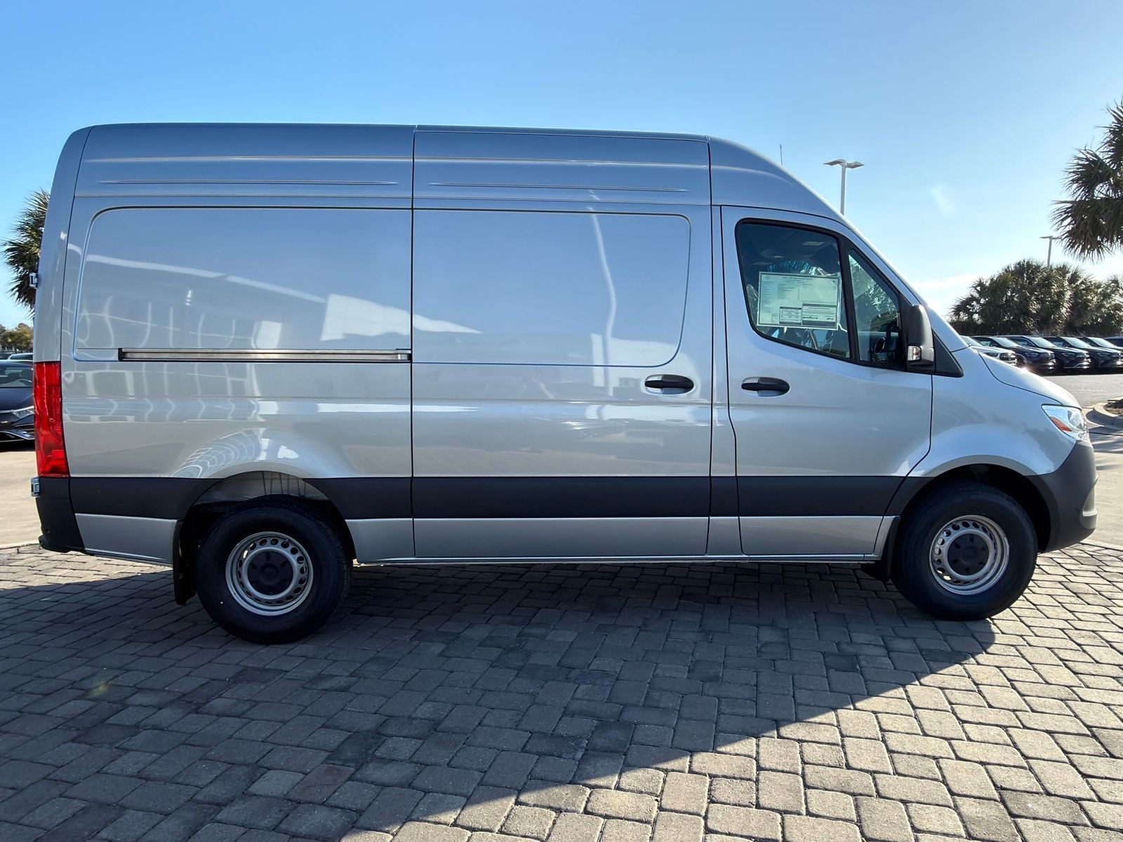 2026 Mercedes-Benz Sprinter 2500 Cargo 144 WB