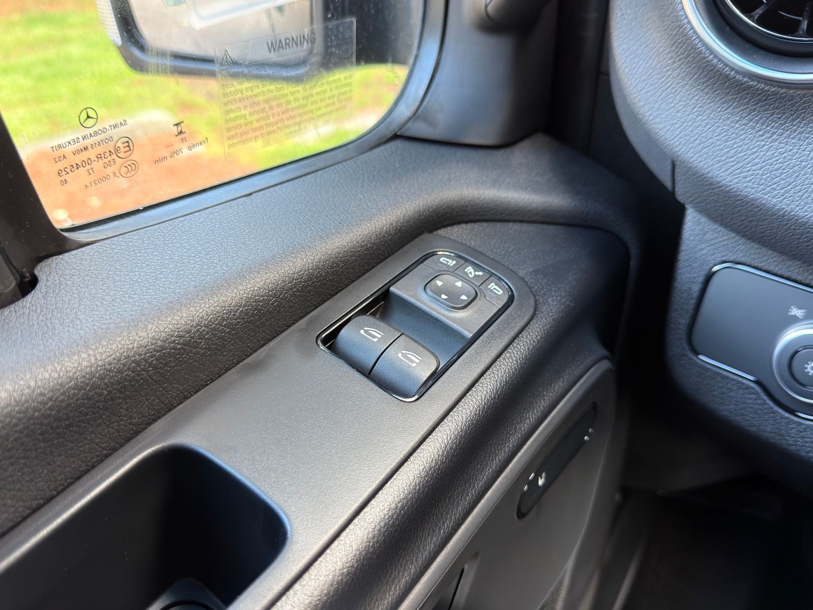 2026 Mercedes-Benz Sprinter 2500 Cargo 144 WB 4MATIC®