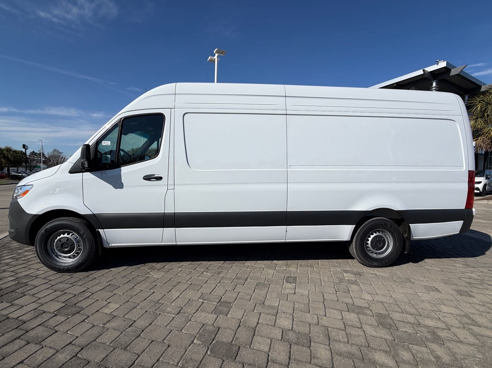 2026 Mercedes-Benz Sprinter 2500 Cargo 170 WB High Roof