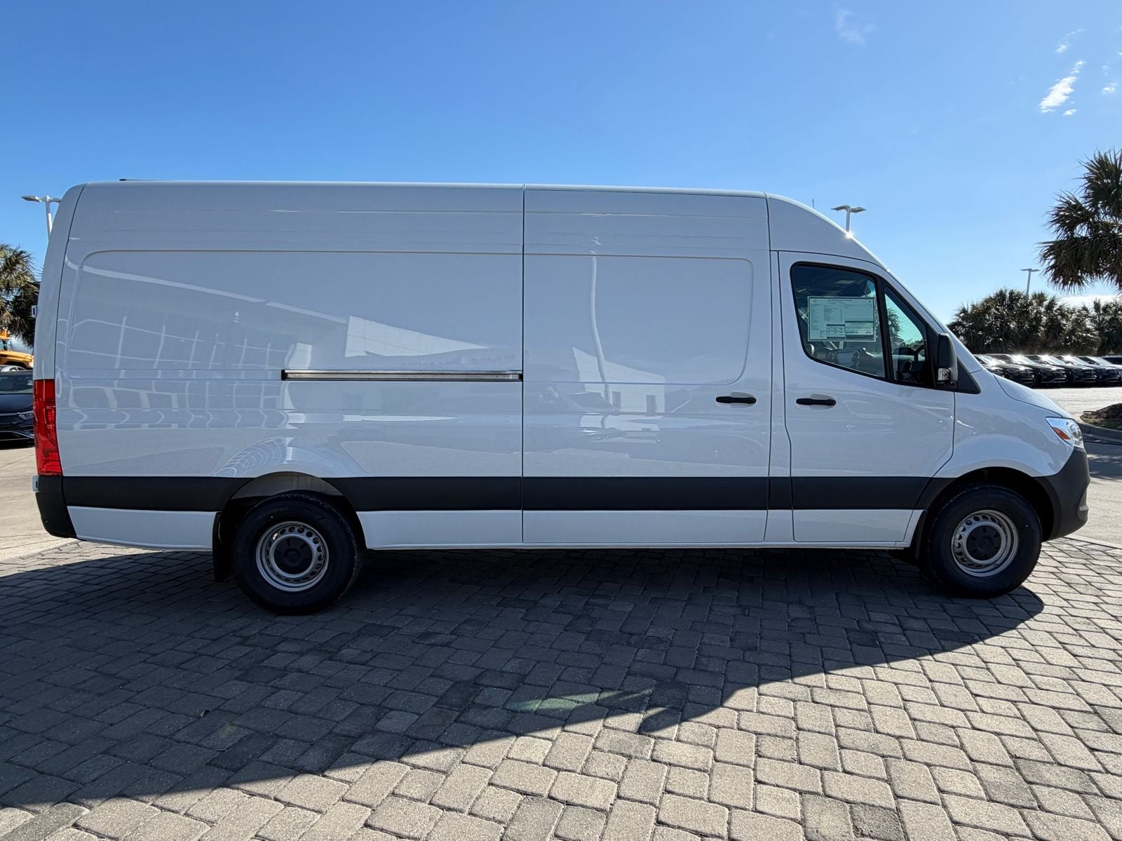 2026 Mercedes-Benz Sprinter 2500 Cargo 170 WB High Roof