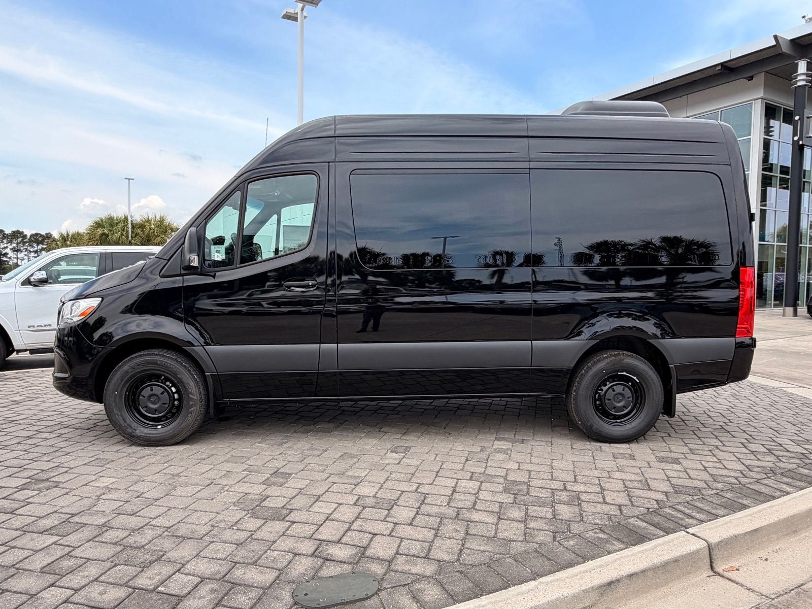 2026 Mercedes-Benz Sprinter 2500 Passenger 144 WB