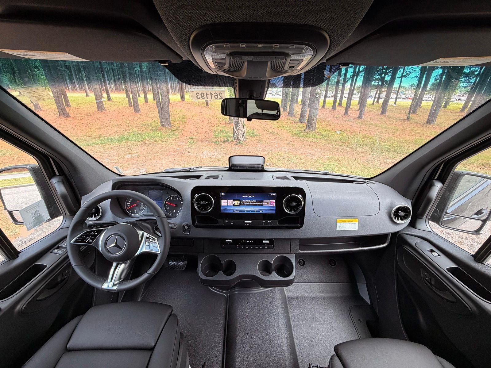 2026 Mercedes-Benz Sprinter 2500 Passenger 144 WB