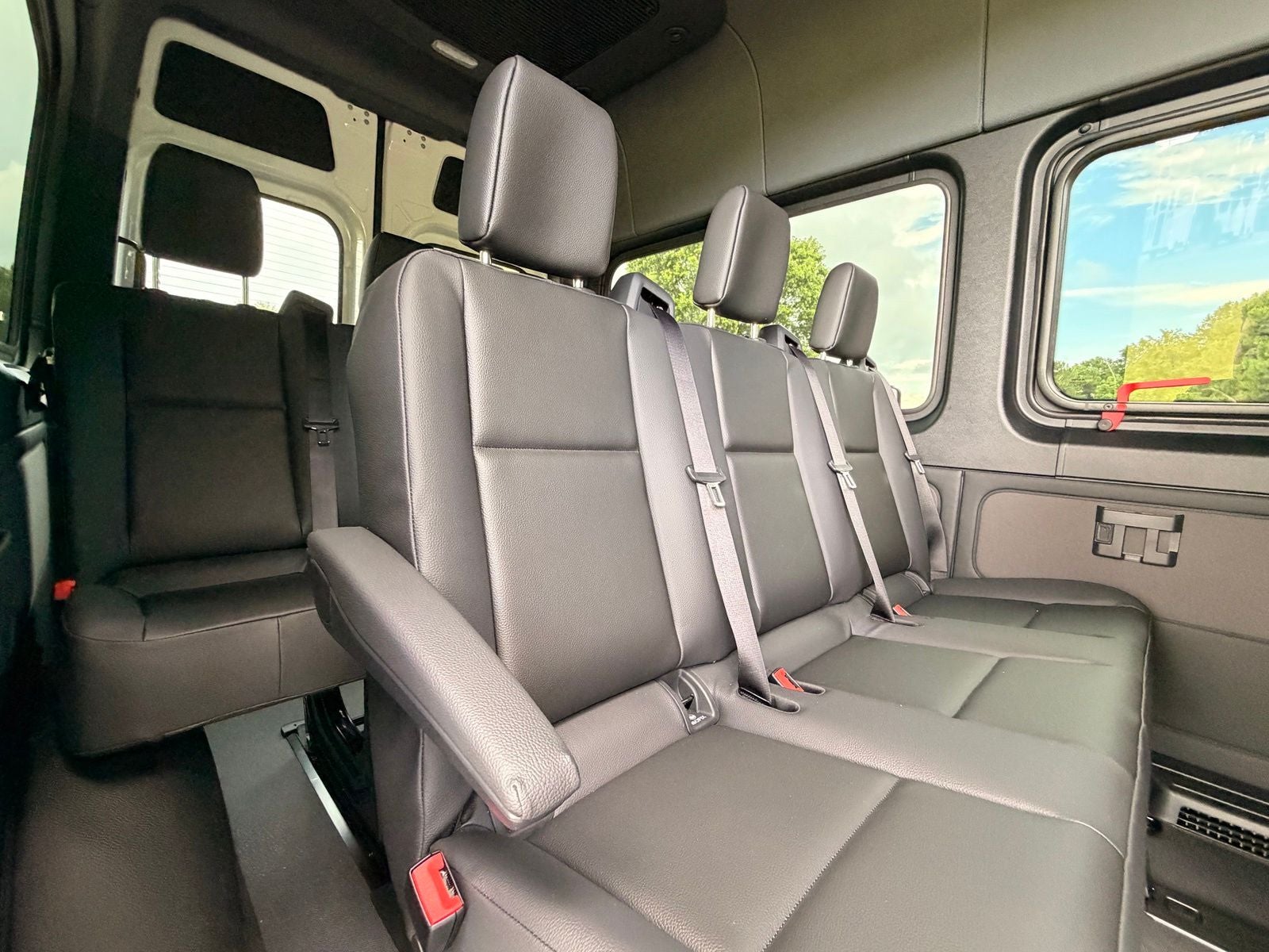 2026 Mercedes-Benz Sprinter 2500 Passenger 144 WB