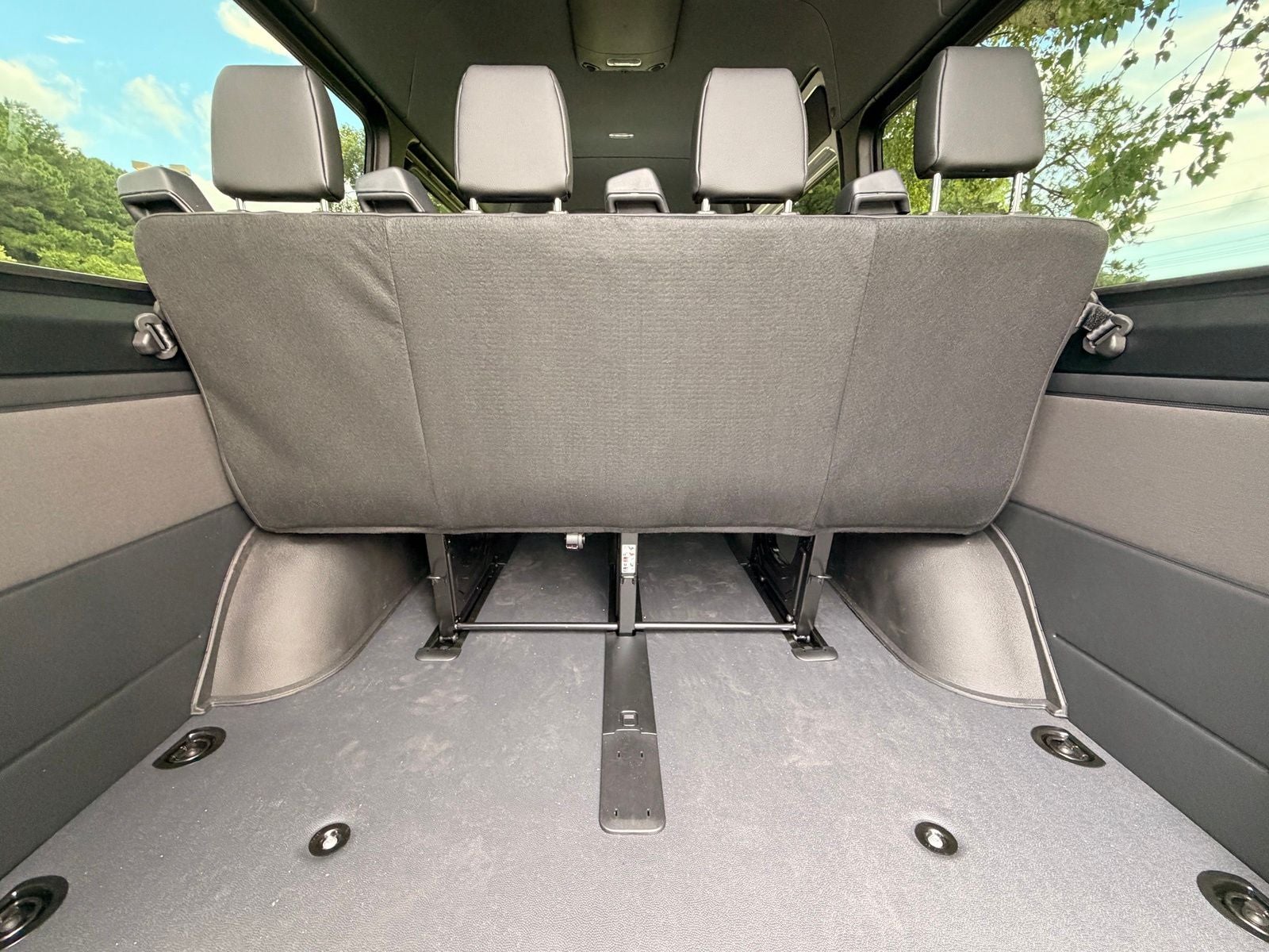 2026 Mercedes-Benz Sprinter 2500 Passenger 144 WB