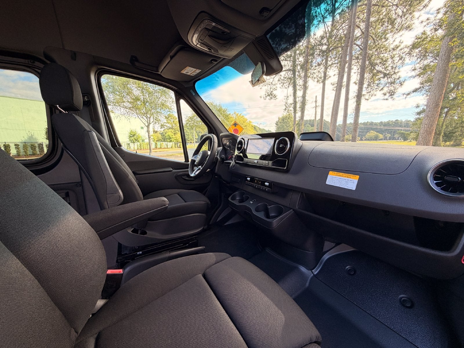2026 Mercedes-Benz Sprinter 2500 Passenger 170 WB High Roof