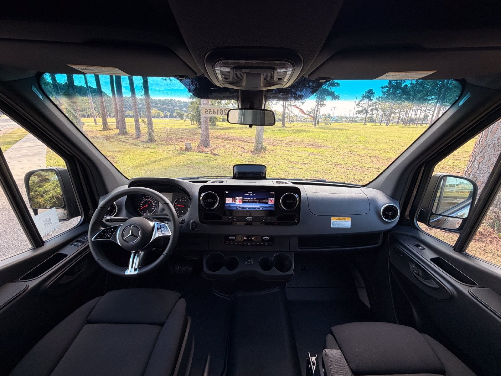 2026 Mercedes-Benz Sprinter 2500 Passenger 170 WB High Roof