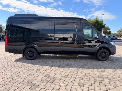 2026 Mercedes-Benz Sprinter 2500 Passenger 170 WB High Roof