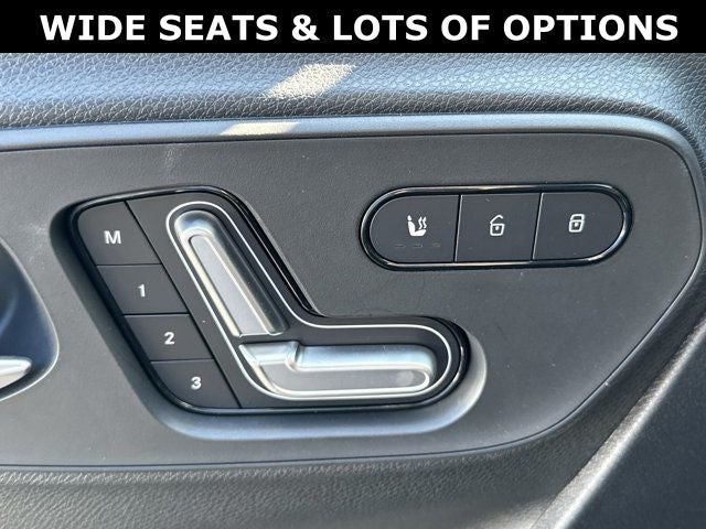 2023 Mercedes-Benz Sprinter 2500 LUXURY 11 SEAT PASSENGER 144 WB