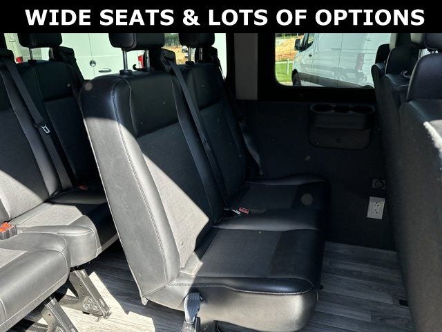 2023 Mercedes-Benz Sprinter 2500 LUXURY 11 SEAT PASSENGER 144 WB