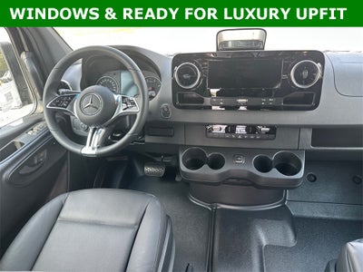 2025 Mercedes-Benz Sprinter 3500 Cargo 170 WB Extended