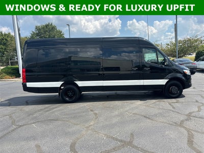 2025 Mercedes-Benz Sprinter 3500 Cargo 170 WB Extended