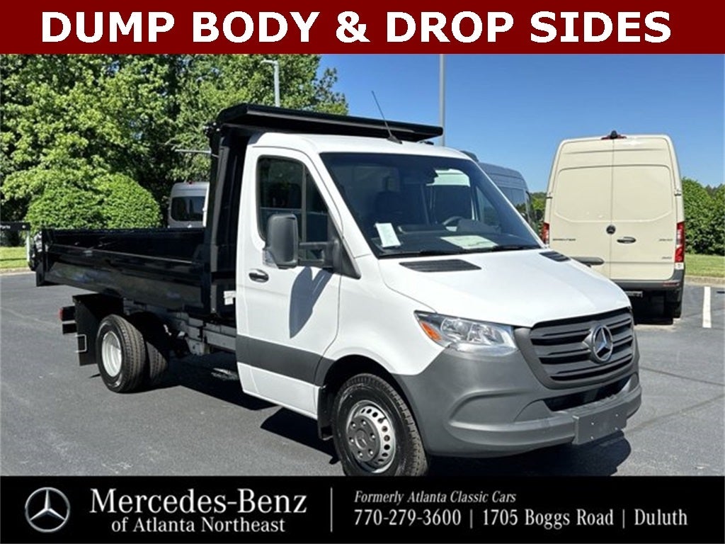 2024 Mercedes-Benz Sprinter 3500 Cab Chassis 144 WB