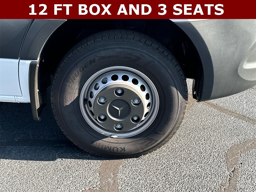 2024 Mercedes-Benz Sprinter 3500 Cab Chassis 144 WB