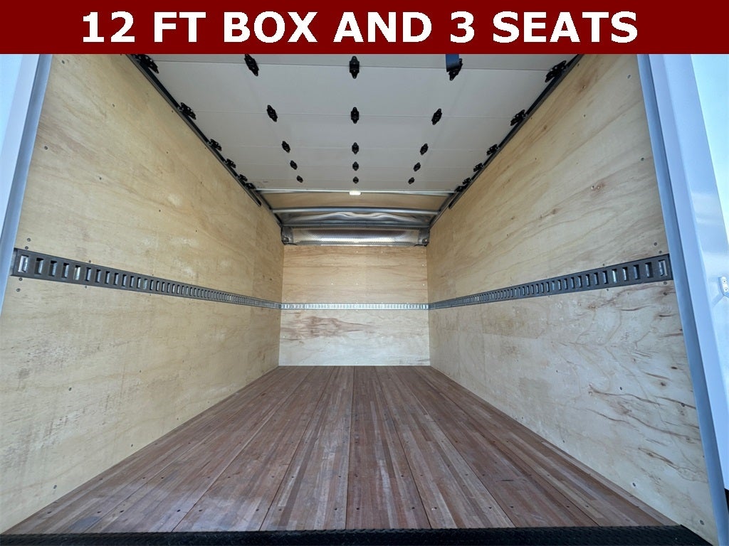 2024 Mercedes-Benz Sprinter 3500 Cab Chassis 144 WB