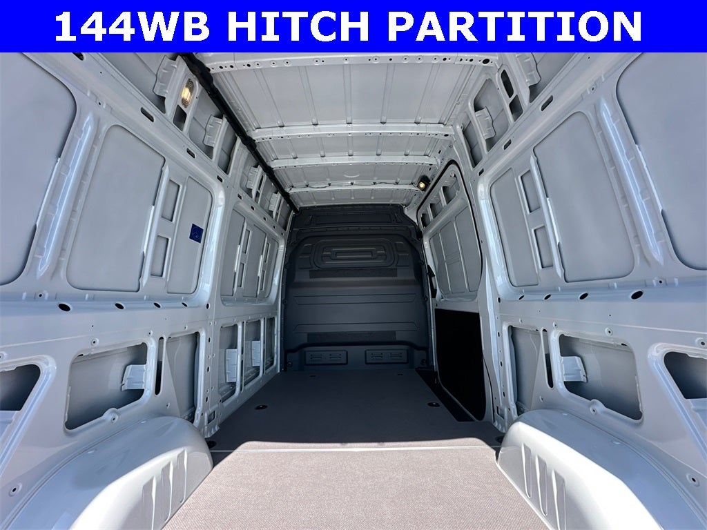 2026 Mercedes-Benz Sprinter 2500 Cargo 144 WB