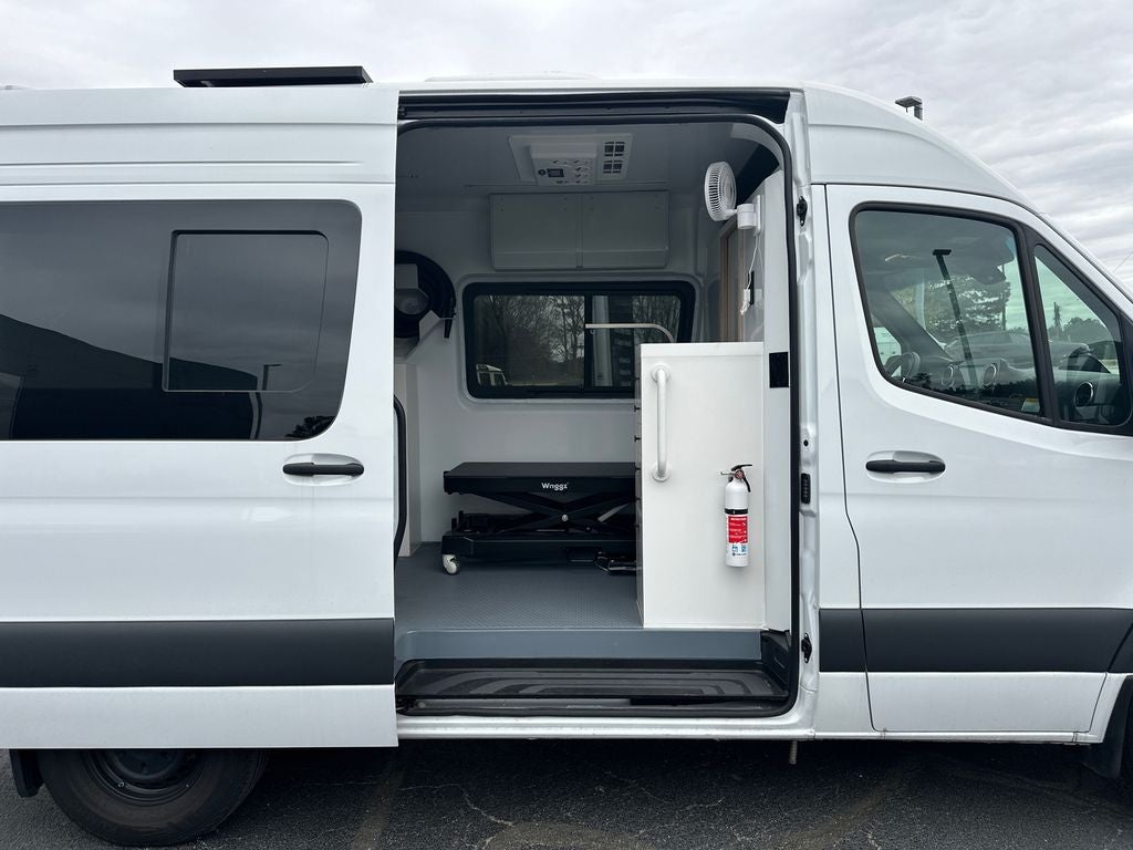 2025 Mercedes-Benz Sprinter 2500 Cargo 144 WB