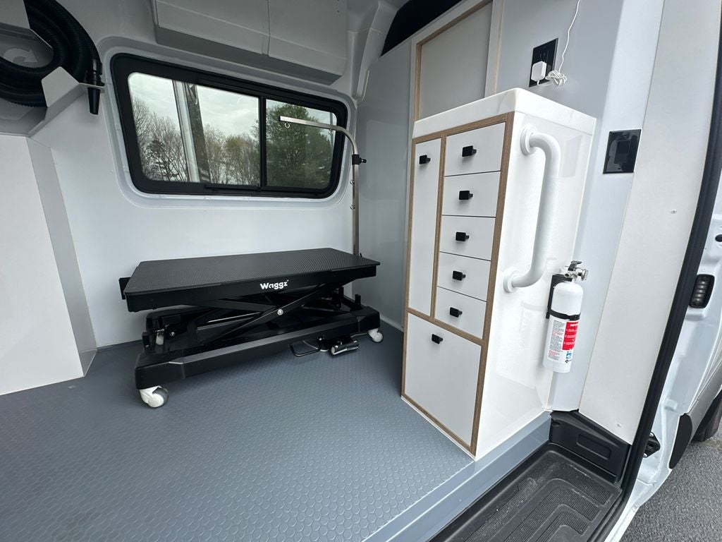 2025 Mercedes-Benz Sprinter 2500 Cargo 144 WB