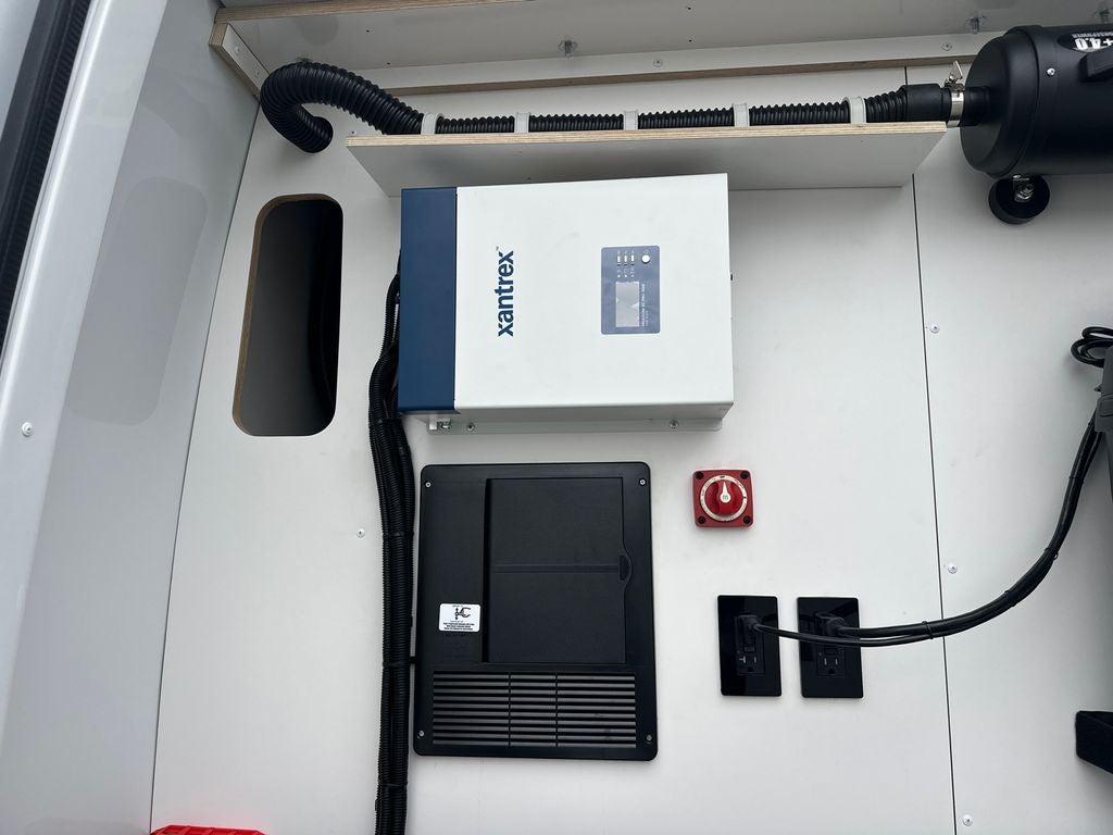 2025 Mercedes-Benz Sprinter 2500 Cargo 144 WB