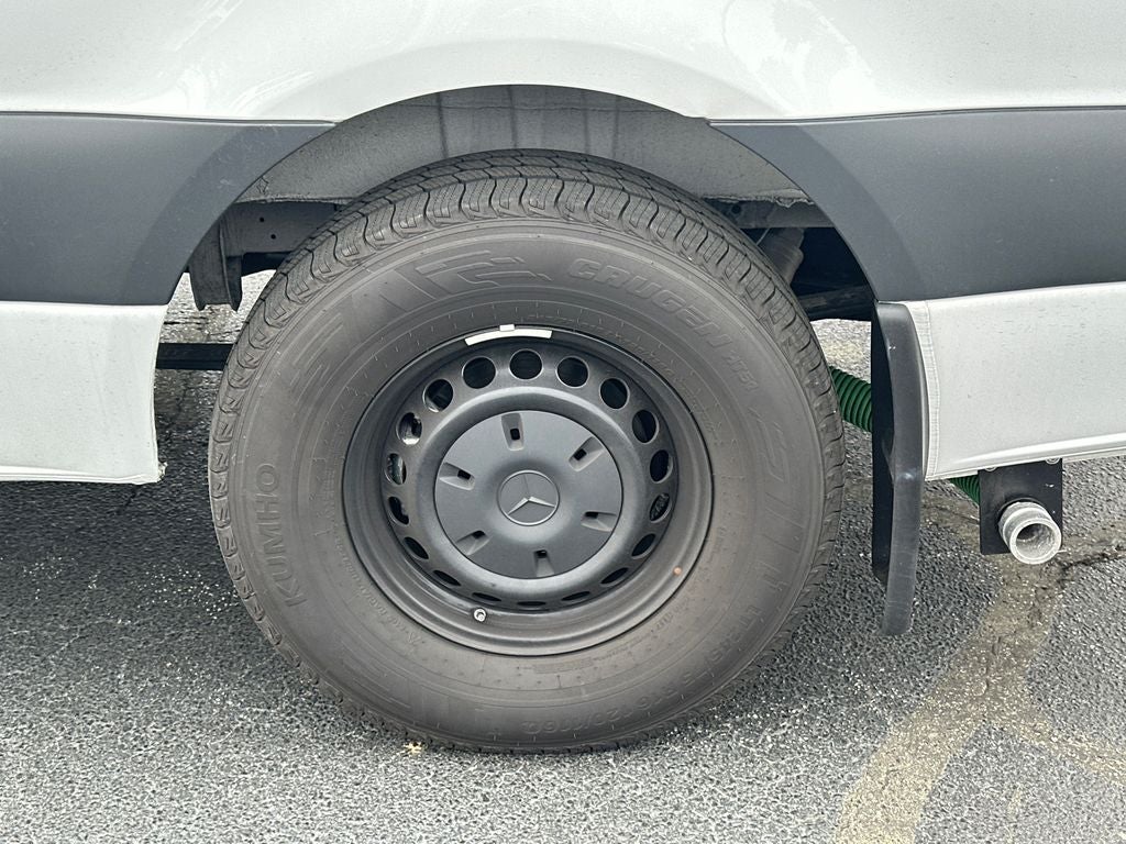 2025 Mercedes-Benz Sprinter 2500 Cargo 144 WB