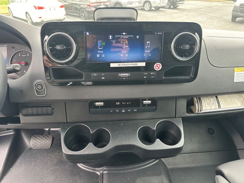 2025 Mercedes-Benz Sprinter 2500 Cargo 144 WB