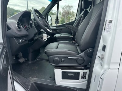 2025 Mercedes-Benz Sprinter 2500 Cargo 144 WB