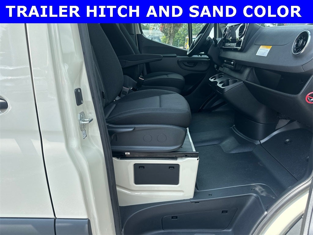 2025 Mercedes-Benz Sprinter 2500 Cargo 144 WB