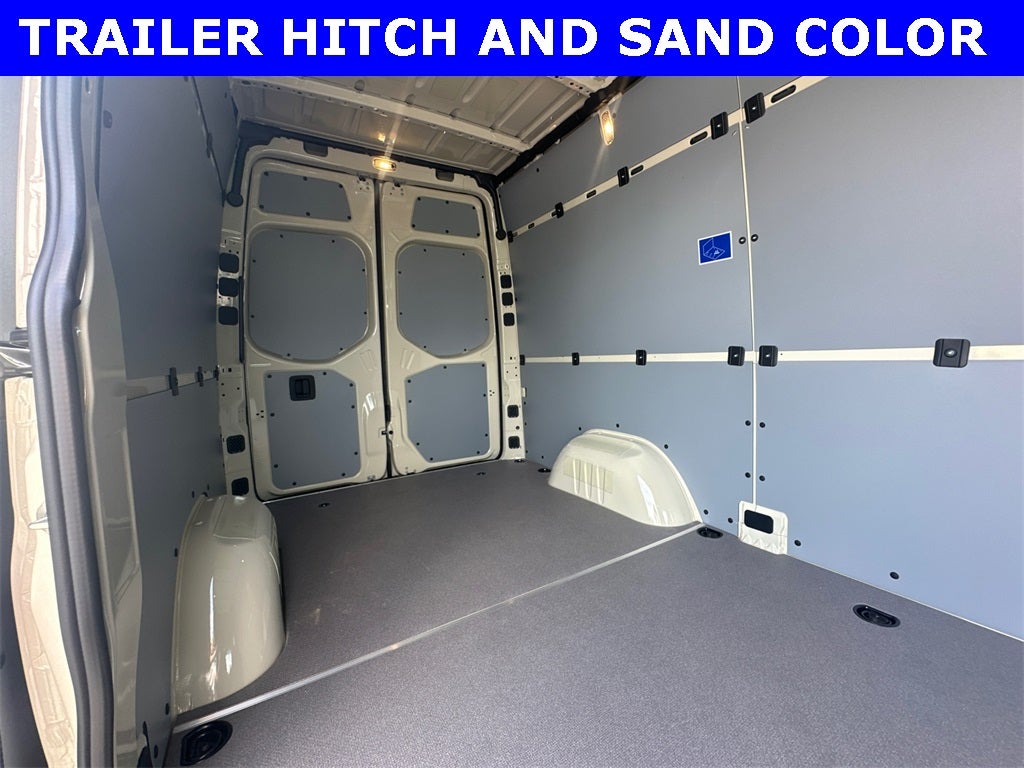 2025 Mercedes-Benz Sprinter 2500 Cargo 144 WB