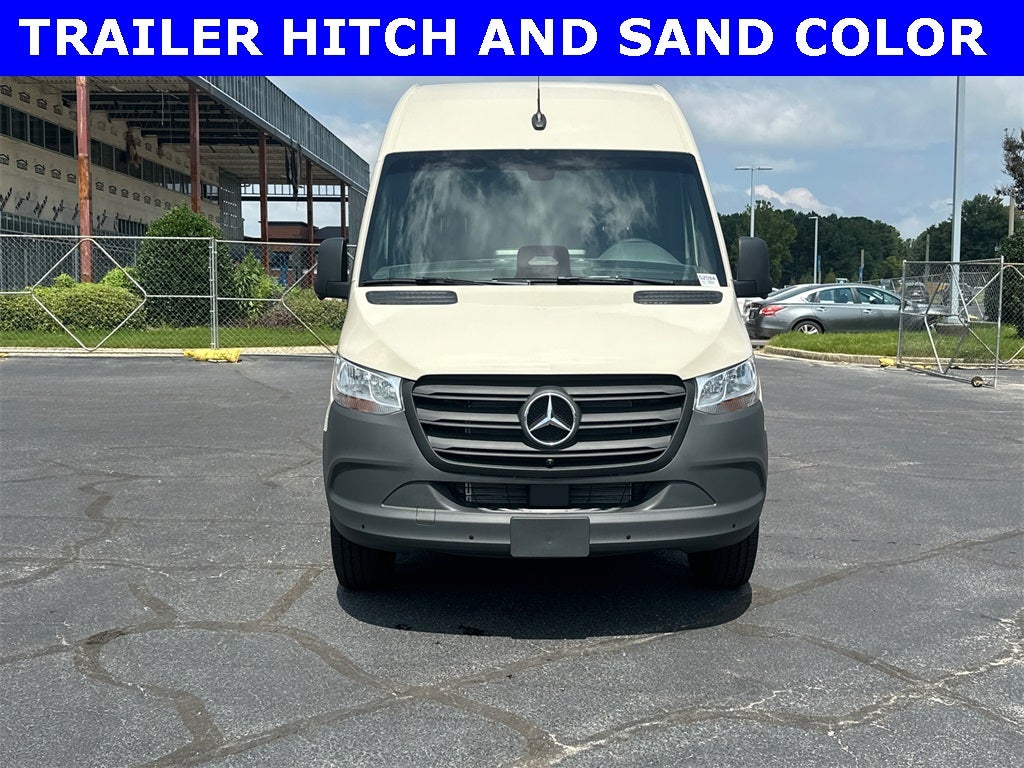 2025 Mercedes-Benz Sprinter 2500 Cargo 144 WB