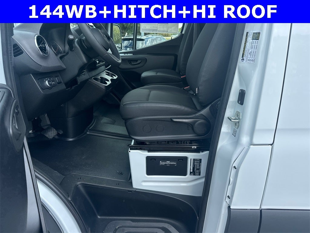 2026 Mercedes-Benz Sprinter 2500 Cargo 144 WB
