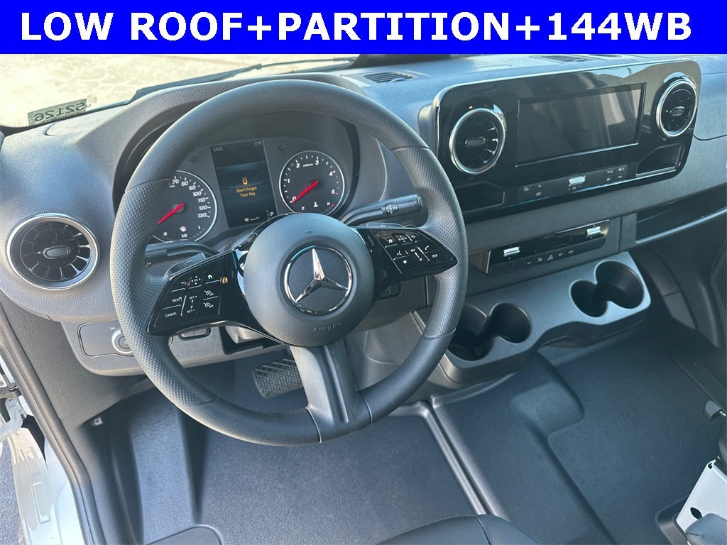 2026 Mercedes-Benz Sprinter 2500 Cargo 144 WB