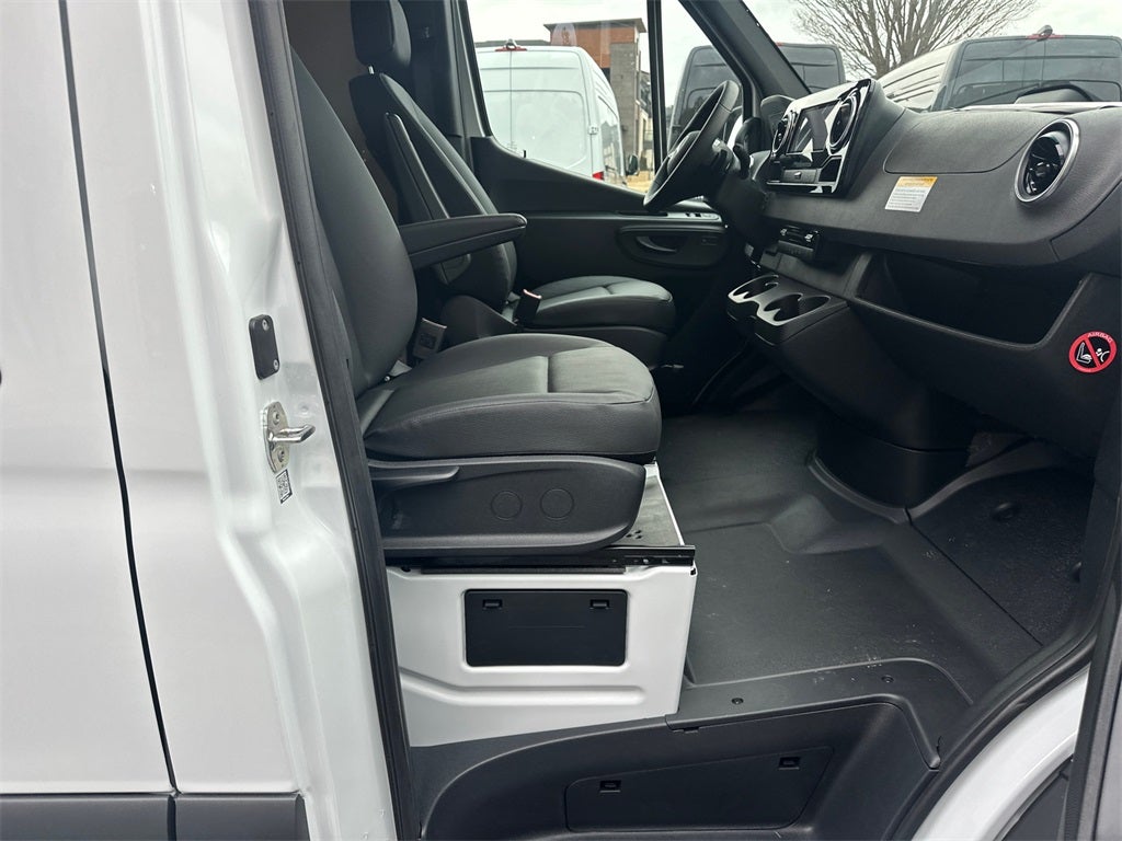2025 Mercedes-Benz Sprinter 2500 Cargo 144 WB