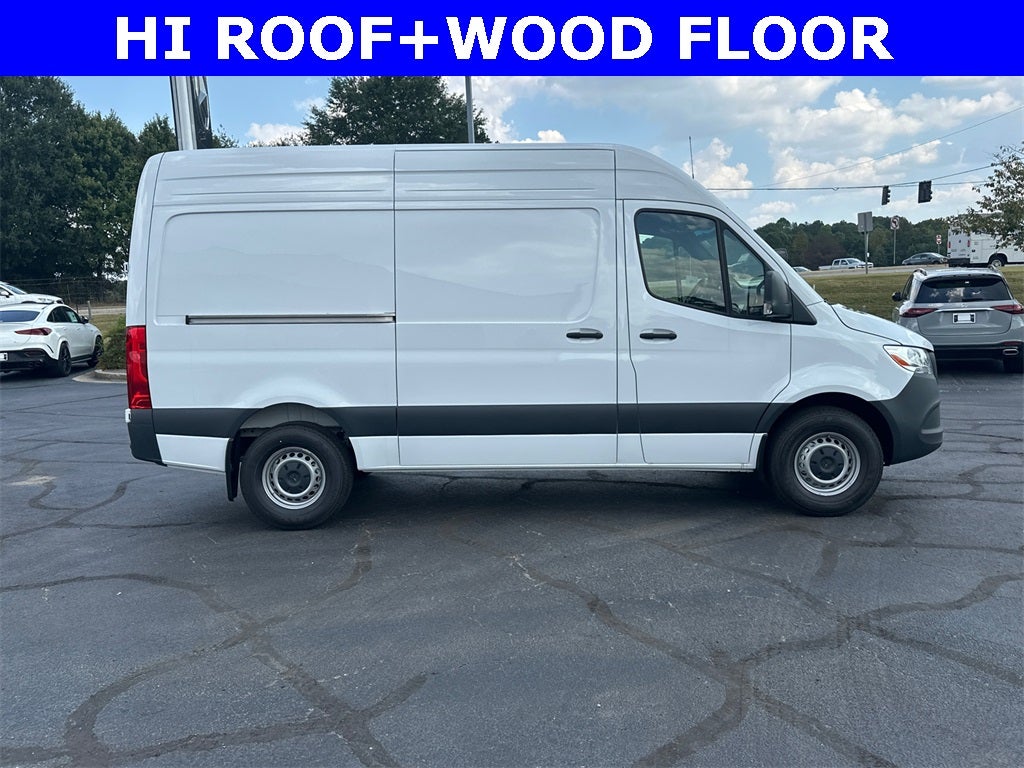 2025 Mercedes-Benz Sprinter 2500 Cargo 144 WB