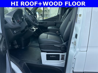 2025 Mercedes-Benz Sprinter 2500 Cargo 144 WB