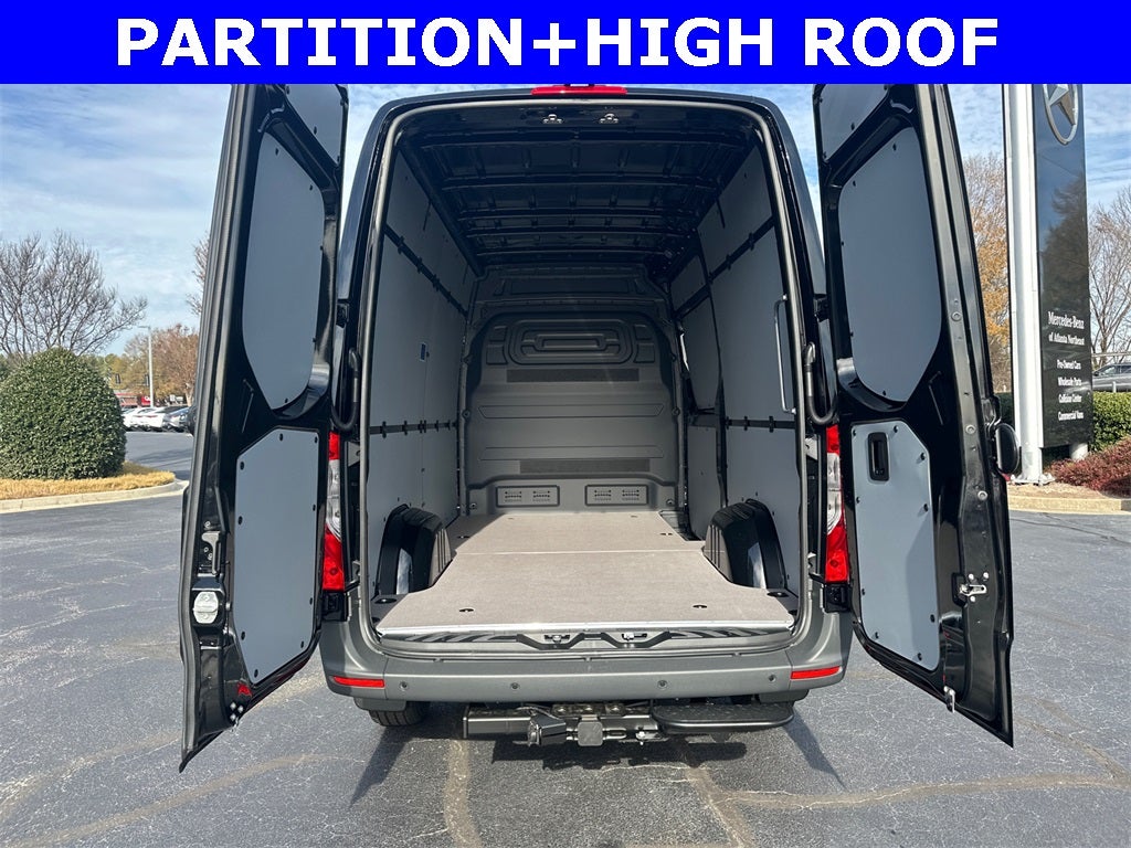 2026 Mercedes-Benz Sprinter 2500 Cargo 144 WB