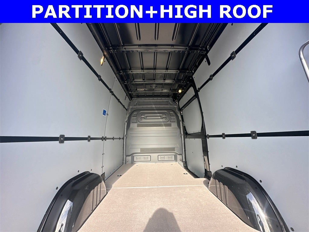 2026 Mercedes-Benz Sprinter 2500 Cargo 144 WB