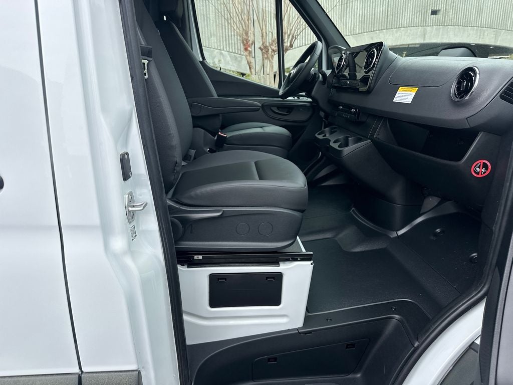 2026 Mercedes-Benz Sprinter 2500 Cargo 170 WB High Roof