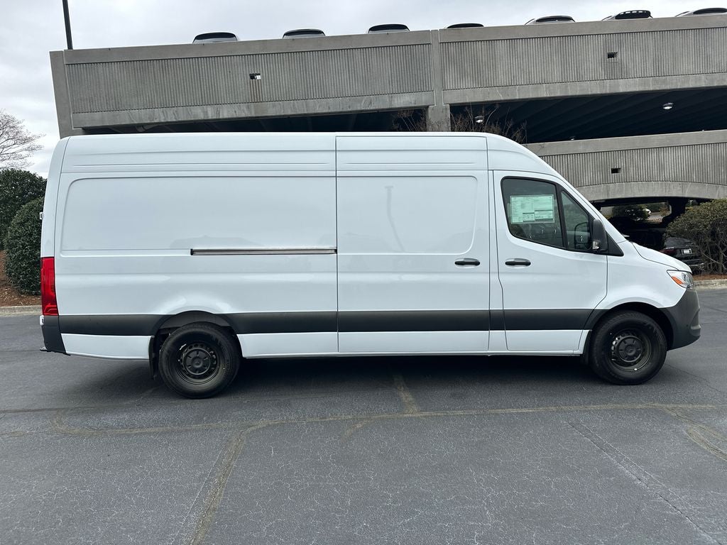 2026 Mercedes-Benz Sprinter 2500 Cargo 170 WB High Roof