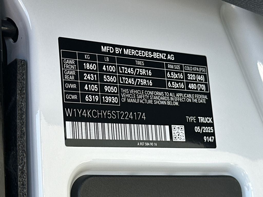 2025 Mercedes-Benz Sprinter 2500 Cargo 170 WB High Roof