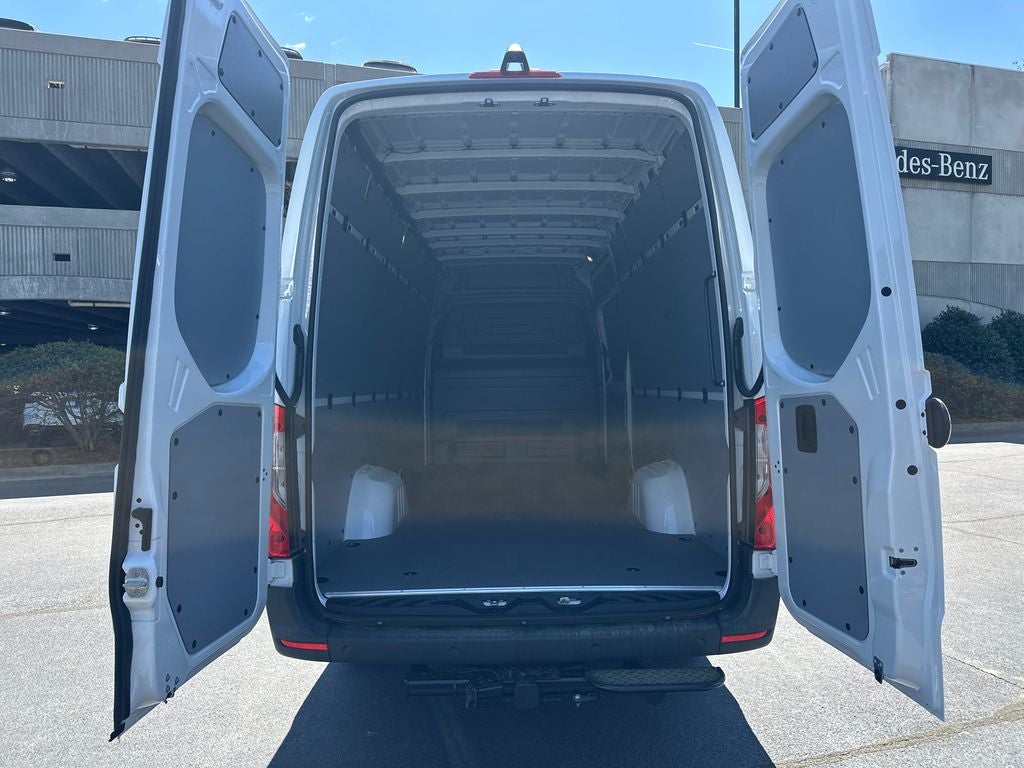 2026 Mercedes-Benz Sprinter 2500 Cargo 170 WB High Roof