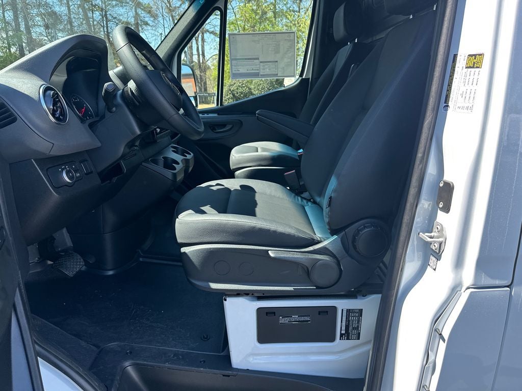 2026 Mercedes-Benz Sprinter 2500 Cargo 170 WB High Roof